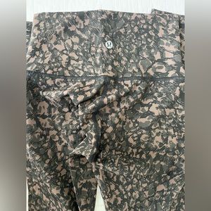 lululemon Aligh High Rise Pant 28”